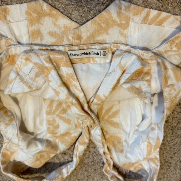 Abercrombie & Fitch Linen Blend Vest Top - Picture 4 of 5